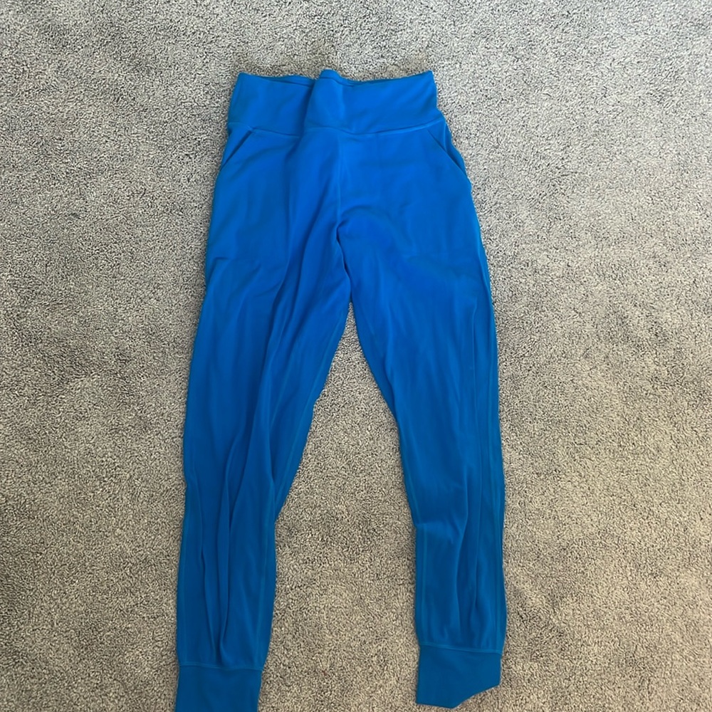 lulu poolside align jogger